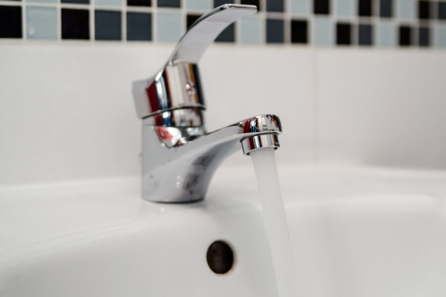 Comment changer ou installer un mitigeur de lavabo ? - ETS Lefevre
